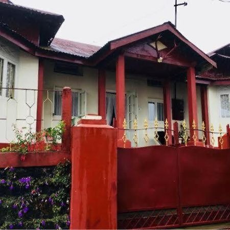 Odyssey'S Pateng Homestay, เชร์ราปุนจี ภายนอก รูปภาพ