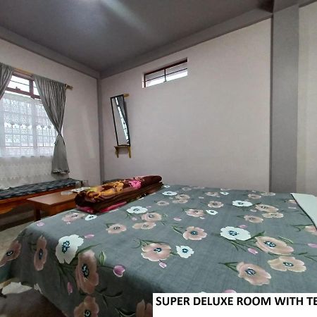 Odyssey'S Pateng Homestay, เชร์ราปุนจี ภายนอก รูปภาพ