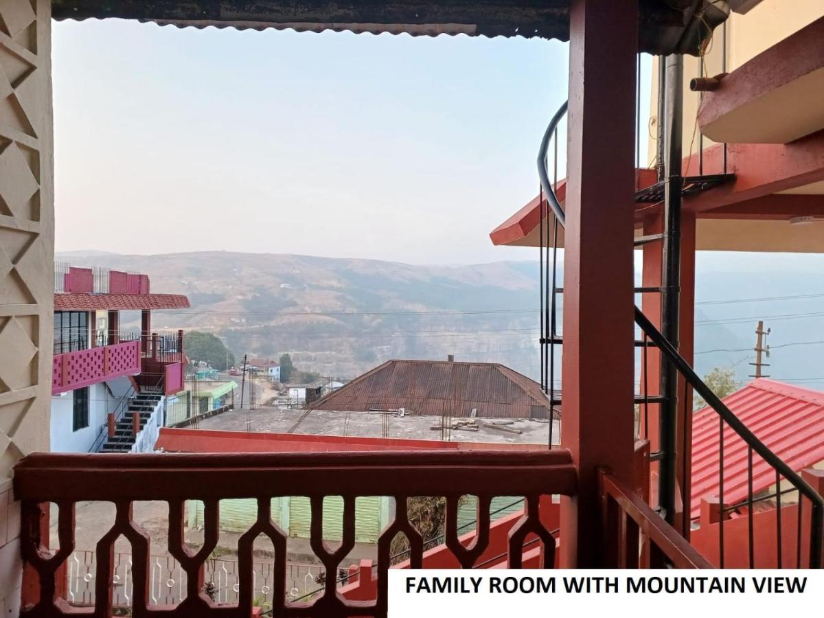 Odyssey'S Pateng Homestay, เชร์ราปุนจี ภายนอก รูปภาพ